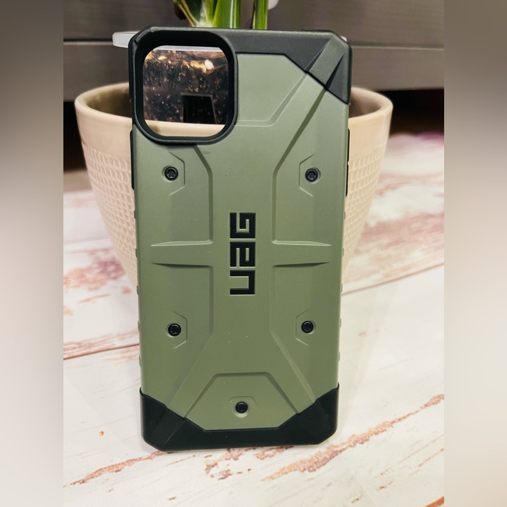 UAG iPhone 11 Pro Max Case